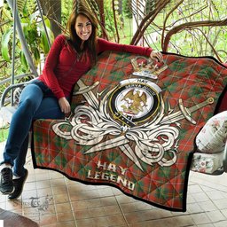 ScotsTee Shop Scottish Hay Ancient Clan Crest Tartan Quilt The Golden Sword of Courageous Legacy Quilt