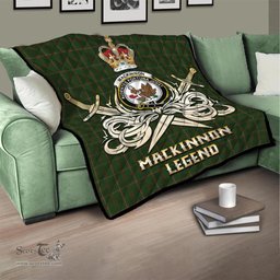 ScotsTee Shop Scottish MacKinnon Hunting Clan Crest Tartan Quilt The Golden Sword of Courageous Legacy Quilt