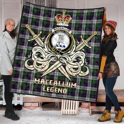 ScotsTee Shop Scottish MacCallum Dress Clan Crest Tartan Quilt The Golden Sword of Courageous Legacy Quilt