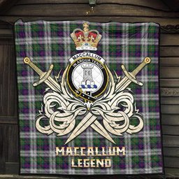 ScotsTee Shop Scottish MacCallum Dress Clan Crest Tartan Quilt The Golden Sword of Courageous Legacy Quilt