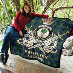 ScotsTee Shop Scottish Hamilton Green Hunting Clan Crest Tartan Quilt The Golden Sword of Courageous Legacy Quilt