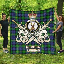 ScotsTee Shop Scottish Gordon Modern Clan Crest Tartan Quilt The Golden Sword of Courageous Legacy Quilt