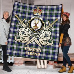 ScotsTee Shop Scottish Gordon Dress Modern Clan Crest Tartan Quilt The Golden Sword of Courageous Legacy Quilt