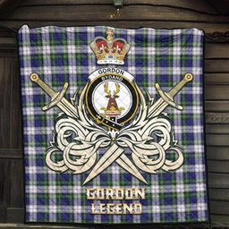 ScotsTee Shop Scottish Gordon Dress Modern Clan Crest Tartan Quilt The Golden Sword of Courageous Legacy Quilt
