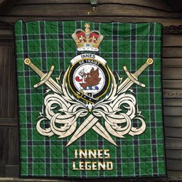 ScotsTee Shop Scottish Innes Hunting Clan Crest Tartan Quilt The Golden Sword of Courageous Legacy Quilt