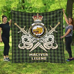 ScotsTee Shop Scottish MacIver Hunting Clan Crest Tartan Quilt The Golden Sword of Courageous Legacy Quilt