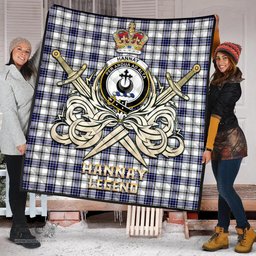 ScotsTee Shop Scottish Hannay Modern Clan Crest Tartan Quilt The Golden Sword of Courageous Legacy Quilt