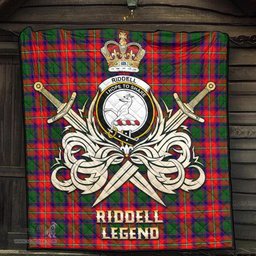 ScotsTee Shop Scottish Riddell Clan Crest Tartan Quilt The Golden Sword of Courageous Legacy Quilt