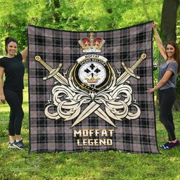 ScotsTee Shop Scottish Moffat Modern Clan Crest Tartan Quilt The Golden Sword of Courageous Legacy Quilt