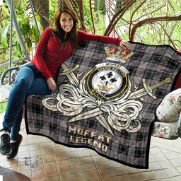 ScotsTee Shop Scottish Moffat Modern Clan Crest Tartan Quilt The Golden Sword of Courageous Legacy Quilt