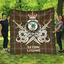 ScotsTee Shop Scottish Seton Hunting Clan Crest Tartan Quilt The Golden Sword of Courageous Legacy Quilt