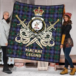 ScotsTee Shop Scottish MacRae Hunting Modern Clan Crest Tartan Quilt The Golden Sword of Courageous Legacy Quilt