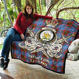 ScotsTee Shop Scottish Newton Clan Crest Tartan Quilt The Golden Sword of Courageous Legacy Quilt