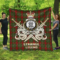 ScotsTee Shop Scottish Strange Clan Crest Tartan Quilt The Golden Sword of Courageous Legacy Quilt