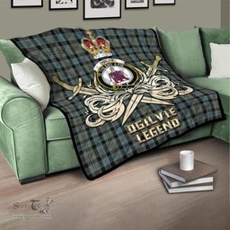 ScotsTee Shop Scottish Ogilvie (Ogilvy) Hunting Clan Crest Tartan Quilt The Golden Sword of Courageous Legacy Quilt