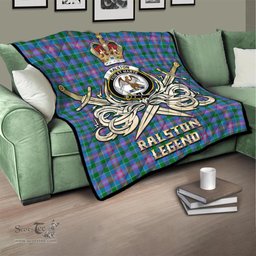 ScotsTee Shop Scottish Ralston Clan Crest Tartan Quilt The Golden Sword of Courageous Legacy Quilt