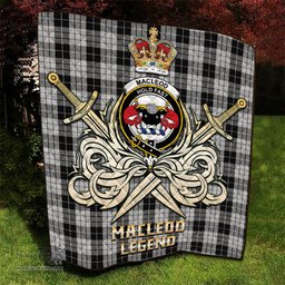 ScotsTee Shop Scottish MacLeod Black and White Clan Crest Tartan Quilt The Golden Sword of Courageous Legacy Quilt