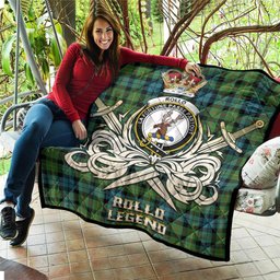 ScotsTee Shop Scottish Rollo Ancient Clan Crest Tartan Quilt The Golden Sword of Courageous Legacy Quilt
