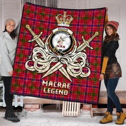 ScotsTee Shop Scottish MacRae Modern Clan Crest Tartan Quilt The Golden Sword of Courageous Legacy Quilt