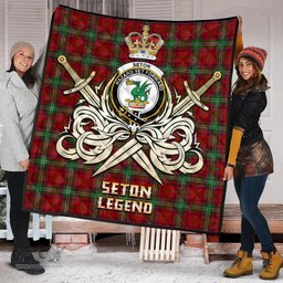 ScotsTee Shop Scottish Seton Clan Crest Tartan Quilt The Golden Sword of Courageous Legacy Quilt