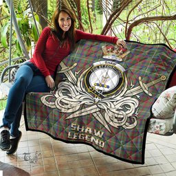 ScotsTee Shop Scottish Shaw Green Modern Clan Crest Tartan Quilt The Golden Sword of Courageous Legacy Quilt