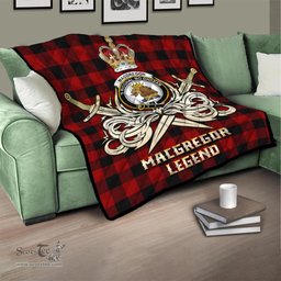 ScotsTee Shop Scottish Rob Roy Macgregor Clan Crest Tartan Quilt The Golden Sword of Courageous Legacy Quilt