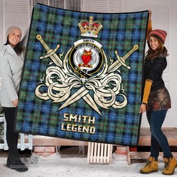 ScotsTee Shop Scottish Smith Ancient Clan Crest Tartan Quilt The Golden Sword of Courageous Legacy Quilt