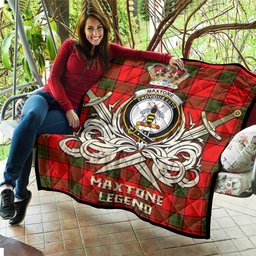 ScotsTee Shop Scottish Maxtone Clan Crest Tartan Quilt The Golden Sword of Courageous Legacy Quilt