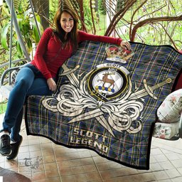 ScotsTee Shop Scottish Scott Green Modern Clan Crest Tartan Quilt The Golden Sword of Courageous Legacy Quilt