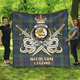 ScotsTee Shop Scottish Nicolson Hunting Ancient Clan Crest Tartan Quilt The Golden Sword of Courageous Legacy Quilt