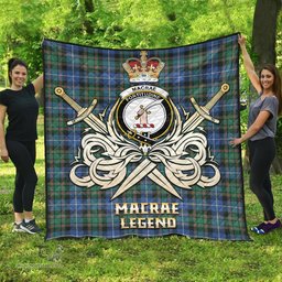 ScotsTee Shop Scottish MacRae Hunting Ancient Clan Crest Tartan Quilt The Golden Sword of Courageous Legacy Quilt