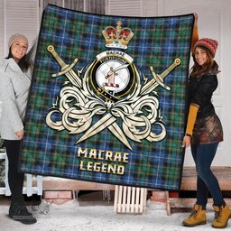 ScotsTee Shop Scottish MacRae Hunting Ancient Clan Crest Tartan Quilt The Golden Sword of Courageous Legacy Quilt