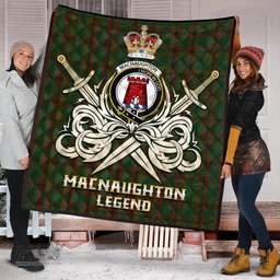 ScotsTee Shop Scottish Macnaughton Hunting Clan Crest Tartan Quilt The Golden Sword of Courageous Legacy Quilt