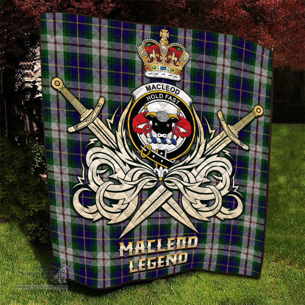 ScotsTee Shop Scottish MacLeod Of Californian Clan Crest Tartan Quilt The Golden Sword of Courageous Legacy Quilt