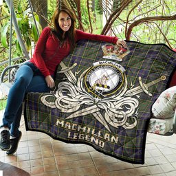 ScotsTee Shop Scottish MacMillan Hunting Modern Clan Crest Tartan Quilt The Golden Sword of Courageous Legacy Quilt