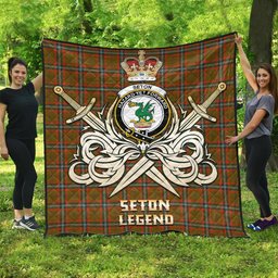 ScotsTee Shop Scottish Seton Hunting Modern Clan Crest Tartan Quilt The Golden Sword of Courageous Legacy Quilt