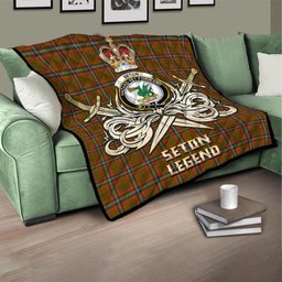 ScotsTee Shop Scottish Seton Hunting Modern Clan Crest Tartan Quilt The Golden Sword of Courageous Legacy Quilt
