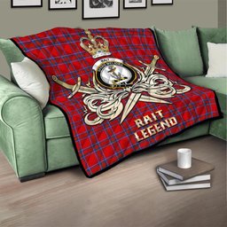 ScotsTee Shop Scottish Rait Clan Crest Tartan Quilt The Golden Sword of Courageous Legacy Quilt