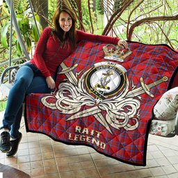 ScotsTee Shop Scottish Rait Clan Crest Tartan Quilt The Golden Sword of Courageous Legacy Quilt