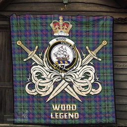 ScotsTee Shop Scottish Wood Modern Clan Crest Tartan Quilt The Golden Sword of Courageous Legacy Quilt