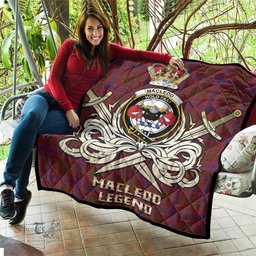 ScotsTee Shop Scottish MacLeod Red Clan Crest Tartan Quilt The Golden Sword of Courageous Legacy Quilt