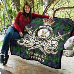 ScotsTee Shop Scottish Stewart Old Modern Clan Crest Tartan Quilt The Golden Sword of Courageous Legacy Quilt