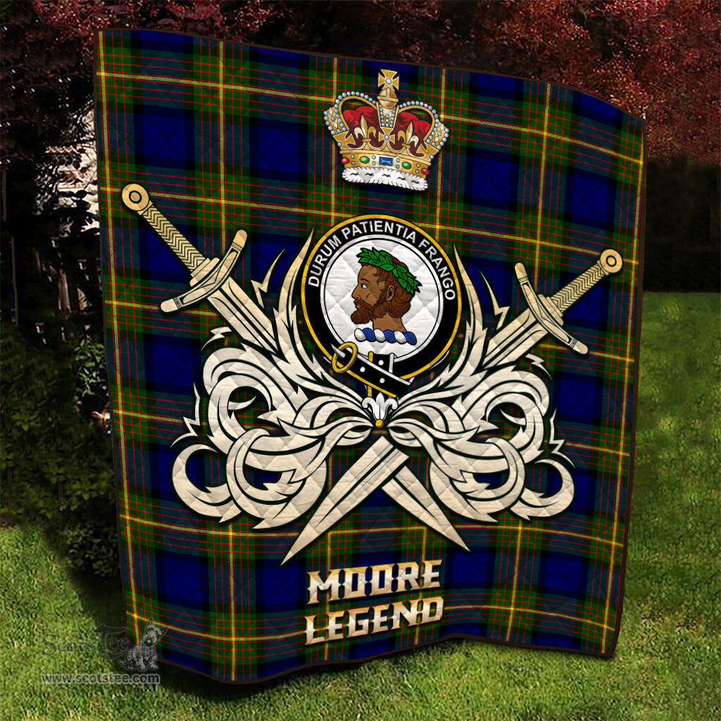 ScotsTee Shop Scottish Moore Clan Crest Tartan Quilt The Golden Sword of Courageous Legacy Quilt