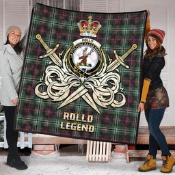 ScotsTee Shop Scottish Rollo Hunting Clan Crest Tartan Quilt The Golden Sword of Courageous Legacy Quilt