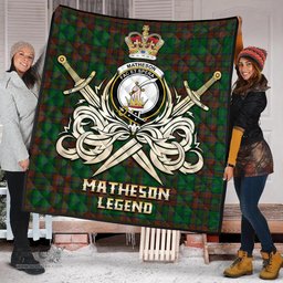ScotsTee Shop Scottish Matheson Hunting Highland Clan Crest Tartan Quilt The Golden Sword of Courageous Legacy Quilt
