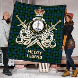 ScotsTee Shop Scottish McCoy Clan Crest Tartan Quilt The Golden Sword of Courageous Legacy Quilt