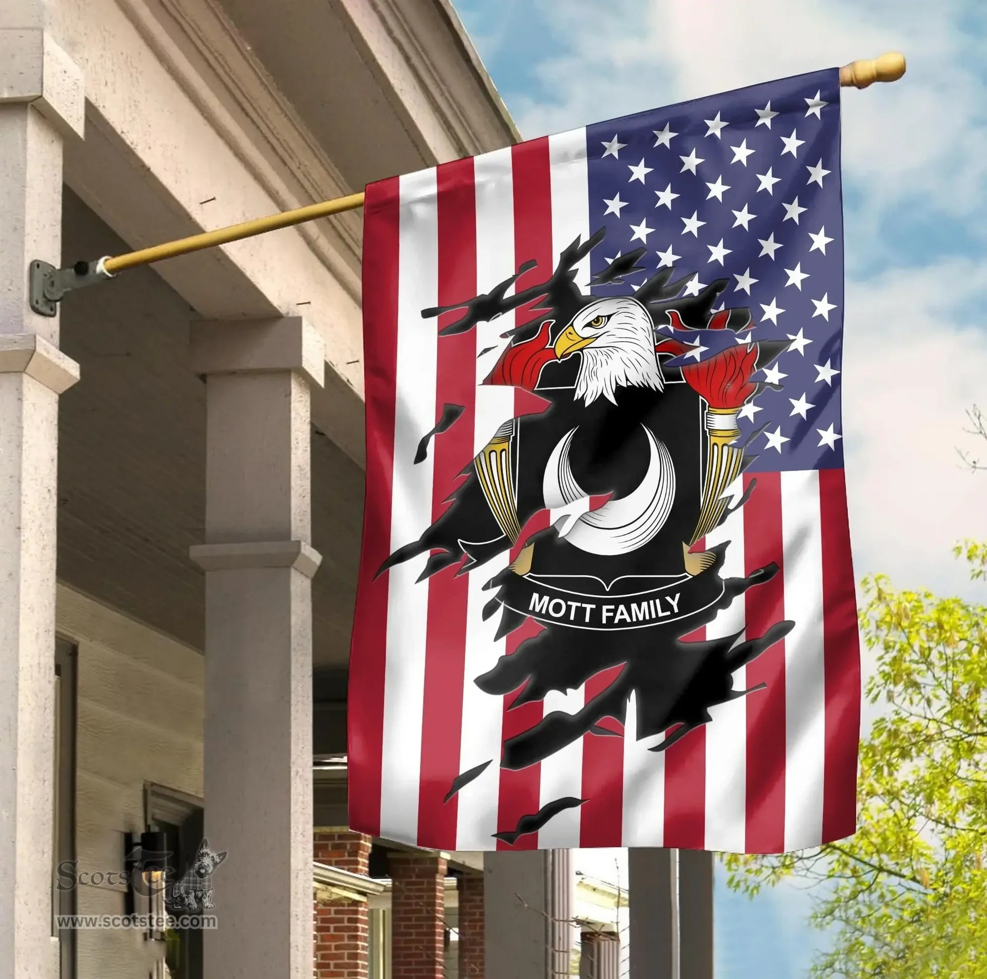 ScotsTee Shop American Mott Coat of Arms Scratch on American Flag U.S. Flag Garden Flag/ House Flag