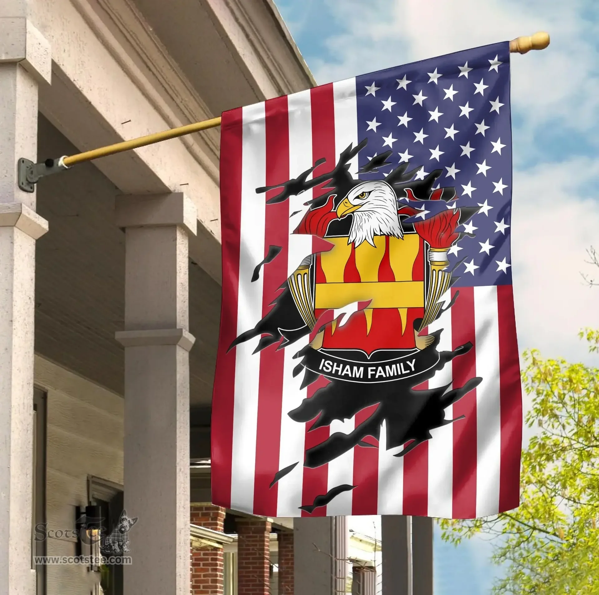 ScotsTee Shop American Isham Coat of Arms Scratch on American Flag U.S. Flag Garden Flag/ House Flag