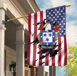 ScotsTee Shop American Innes Coat of Arms Scratch on American Flag U.S. Flag Garden Flag/ House Flag