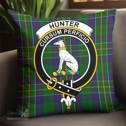 ScotsTee Shop Scottish Hunter of Hunterston Clan Crest Tartan Pillow/ Pillow Cover Tartan Accessories for Home